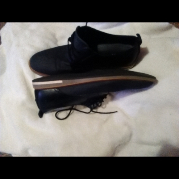 Bench mark shoes - Picture 3 of 6